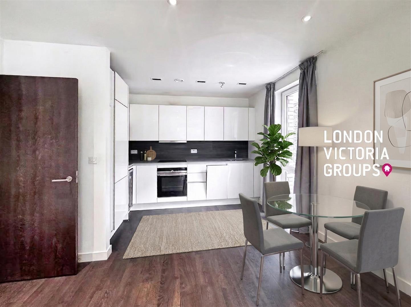 1 bed property in Hartwood Court, Devan Grove, London